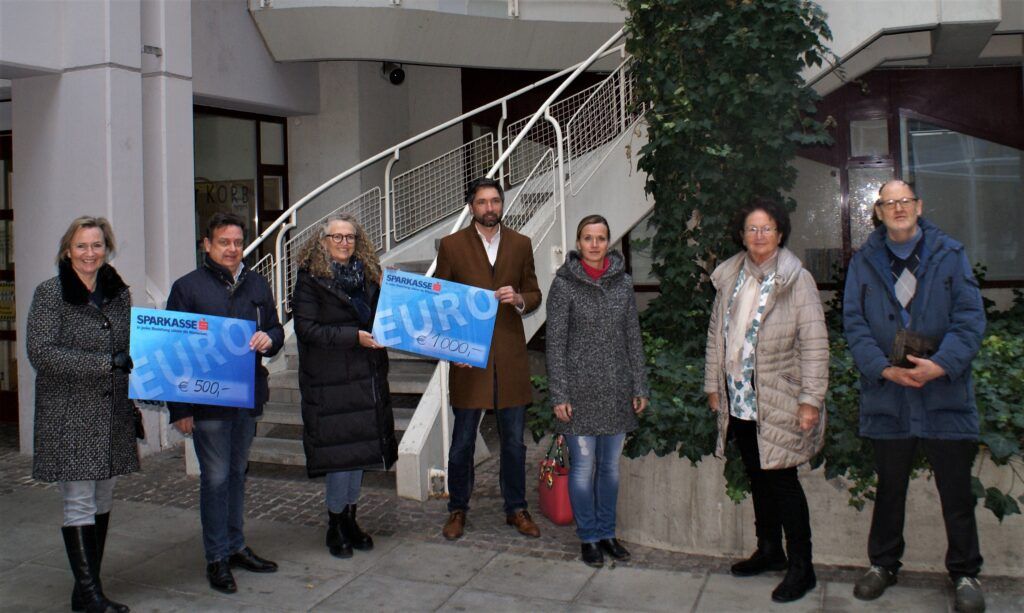 Gerlinde Mayer (Obmann-Stv.), Stefan Maier, Gabriele Brandstetter, Peter Schobesberger, Bianca Lindinger, Brigitte Steiner (ehrenamtliche Mitarbeiterin), Hans Übleis (Obmann)